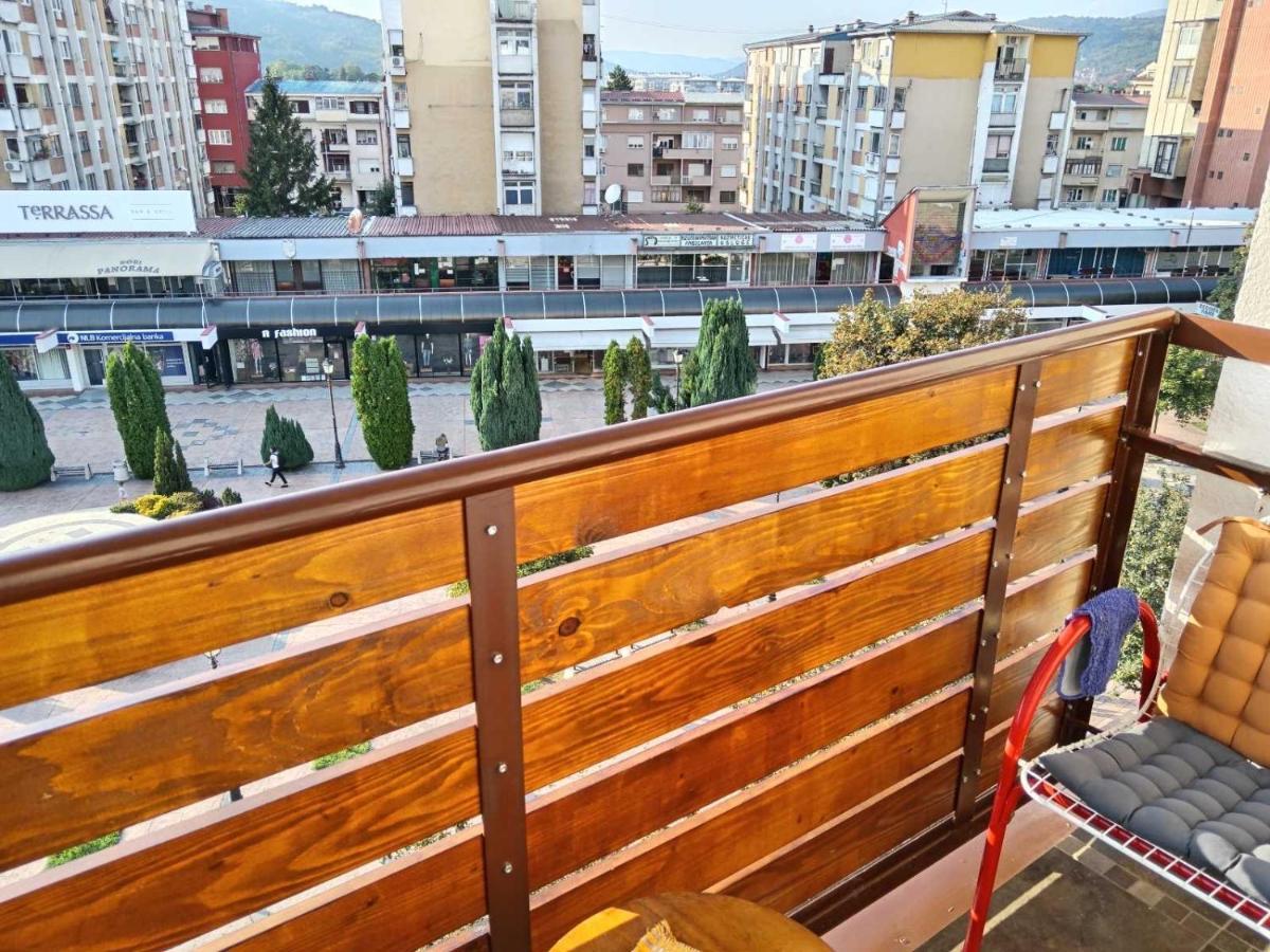 Red Square Apartment Pirot Exterior photo